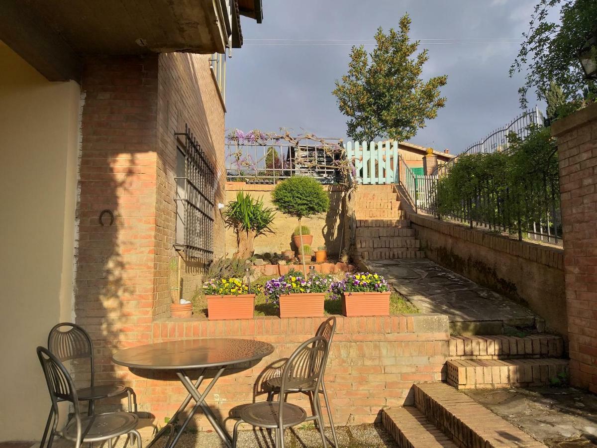 Casa Soleluna Siena Bagian luar foto