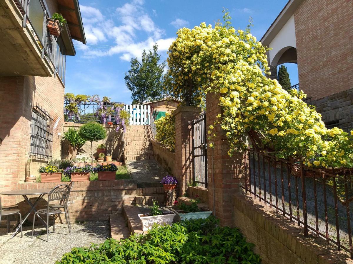 Casa Soleluna Siena Bagian luar foto